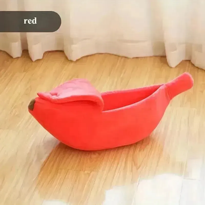 Cozy Banana-Shaped Winter Pet Bed