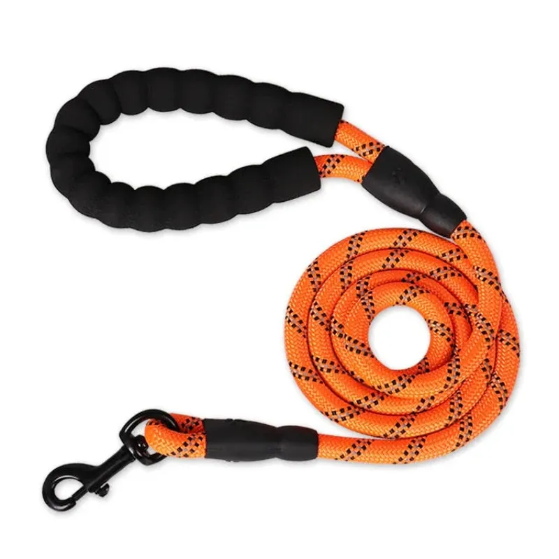 Heavy-Duty Reflective Dog Leash – Durable Nylon Rope for All Dog Sizes